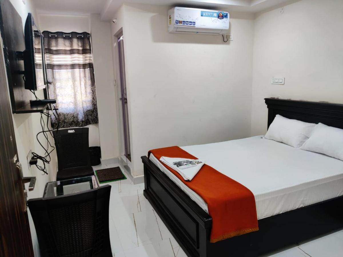 Hotel Destiny Визакхапатнам Екстериор снимка